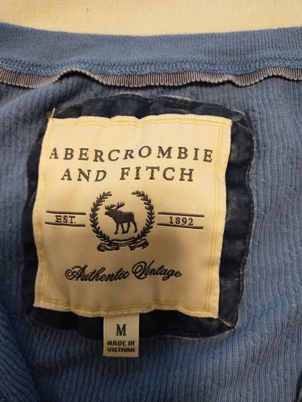 Abercrombie & Fitch Light Blue Long Sleeve Henley Top - Picture 11 of 11